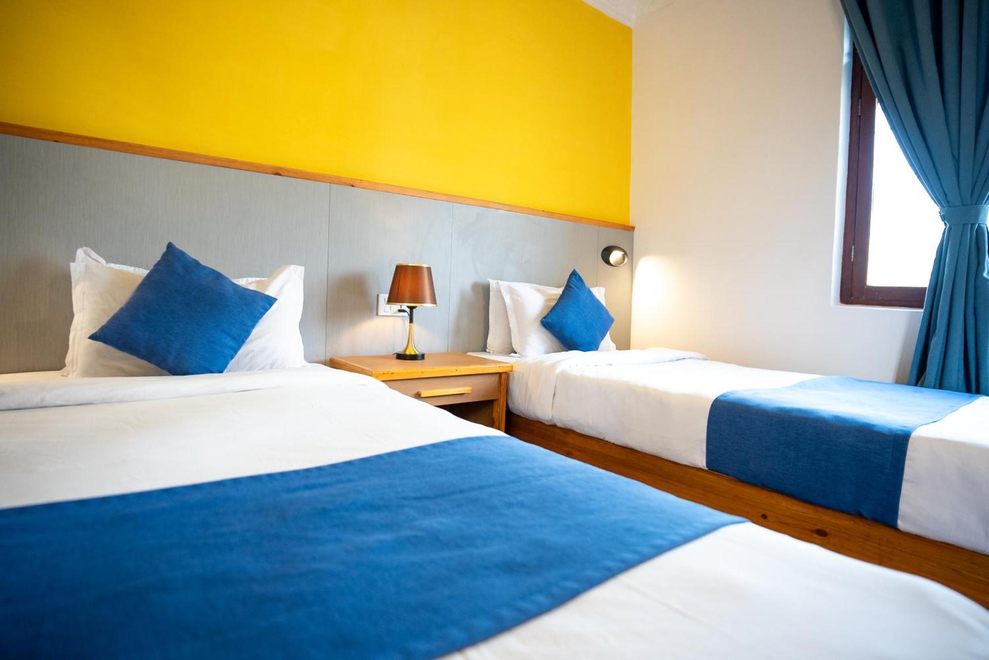 Gaurishankar Backpackers Hostel Покхара Екстер'єр фото