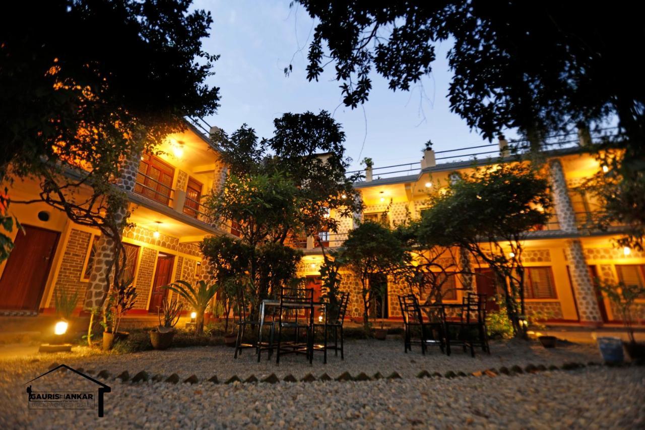 Gaurishankar Backpackers Hostel Покхара Екстер'єр фото