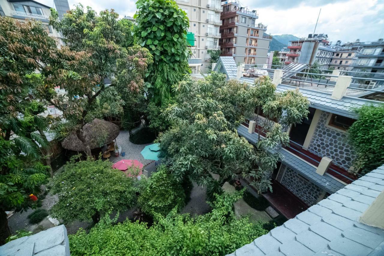 Gaurishankar Backpackers Hostel Покхара Екстер'єр фото