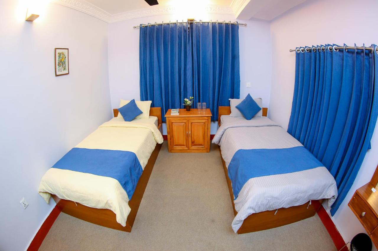 Gaurishankar Backpackers Hostel Покхара Екстер'єр фото